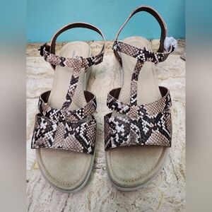 Lands' End Snake Print Strap Back Sandles Size 10 US
